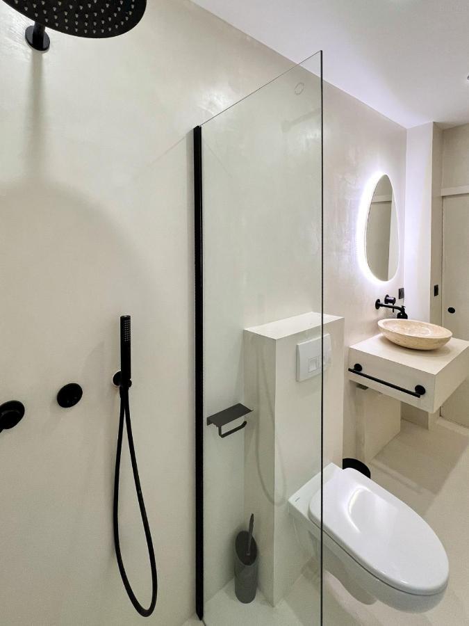 Superb Apartment Palais Royal Louvre Museum Free Netflix Paris Exterior foto