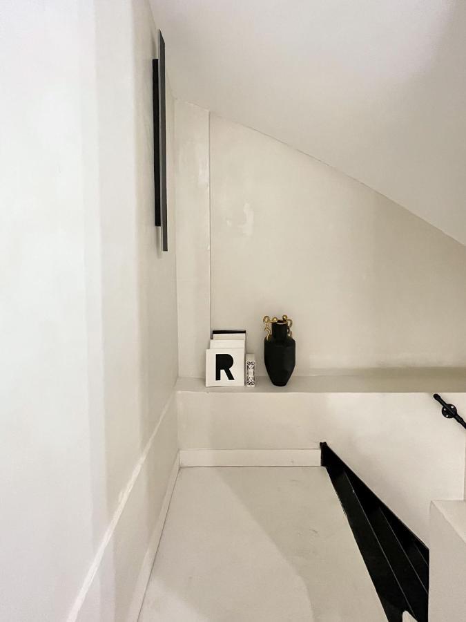 Superb Apartment Palais Royal Louvre Museum Free Netflix Paris Exterior foto